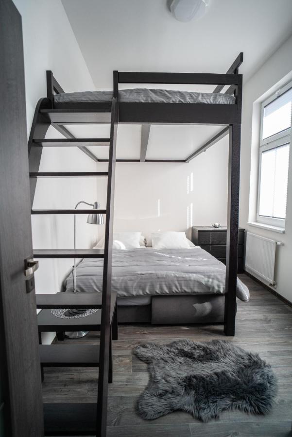 Apartmanovy Dum Sklipek 트러트노브 외부 사진