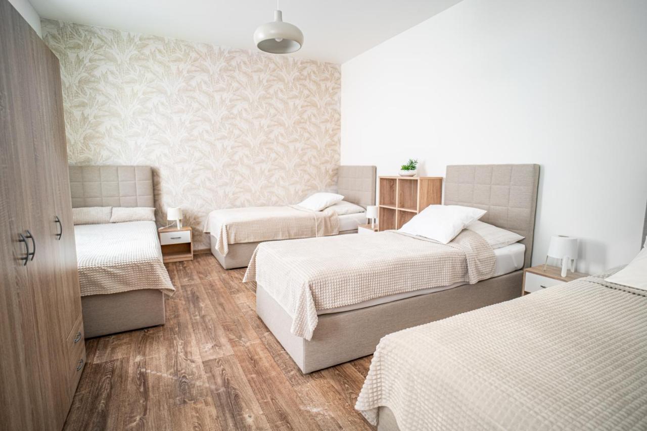 Apartmanovy Dum Sklipek 트러트노브 외부 사진
