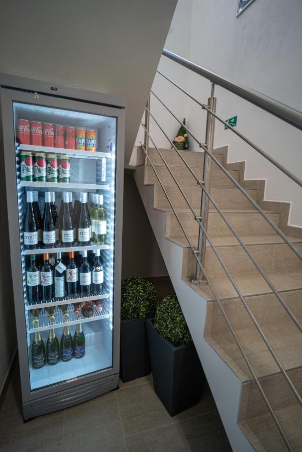 Apartmanovy Dum Sklipek 트러트노브 외부 사진