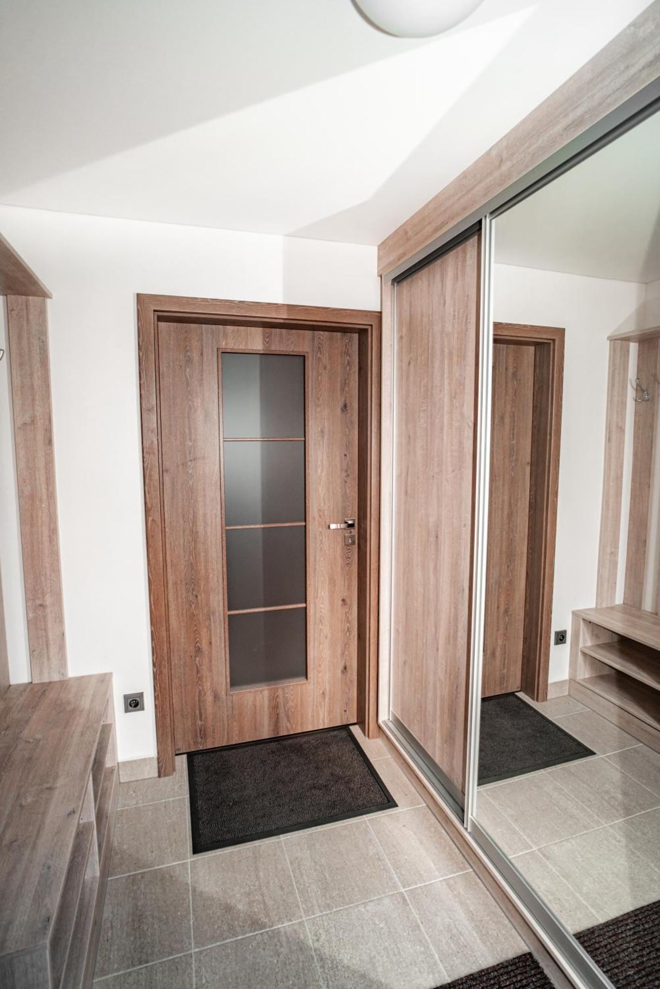 Apartmanovy Dum Sklipek 트러트노브 외부 사진