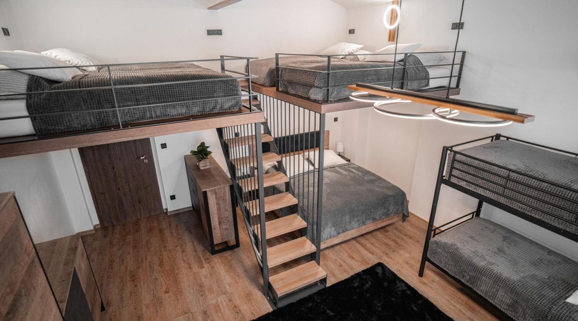Apartmanovy Dum Sklipek 트러트노브 외부 사진
