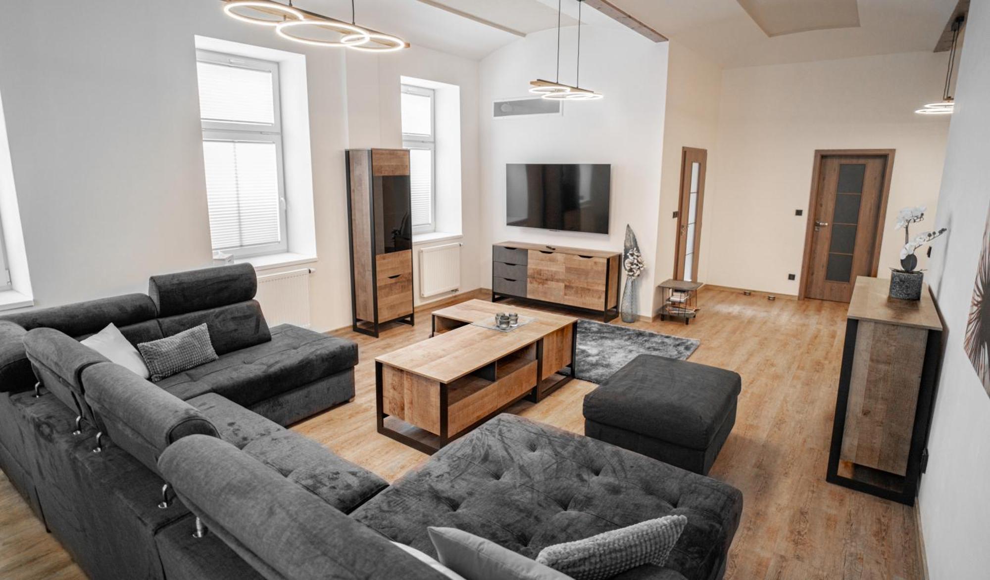 Apartmanovy Dum Sklipek 트러트노브 외부 사진